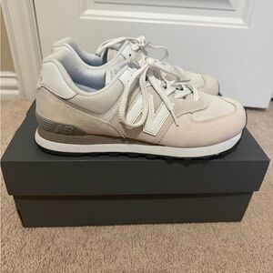 Women’s New Balance 574 Core